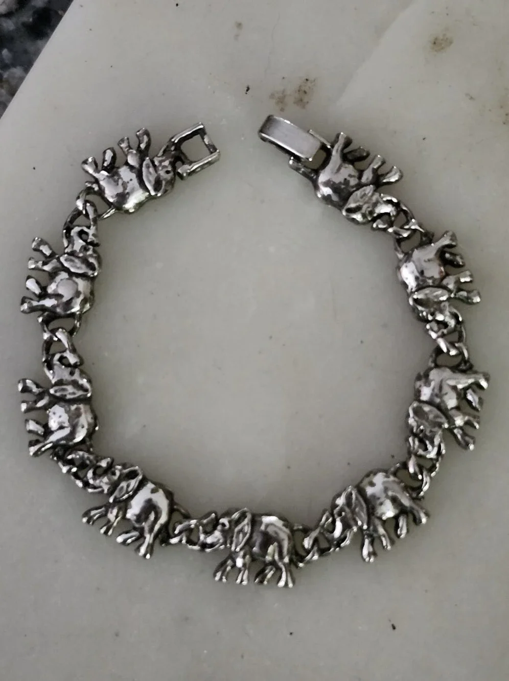 Silver Tone Elephant Link Bracelet